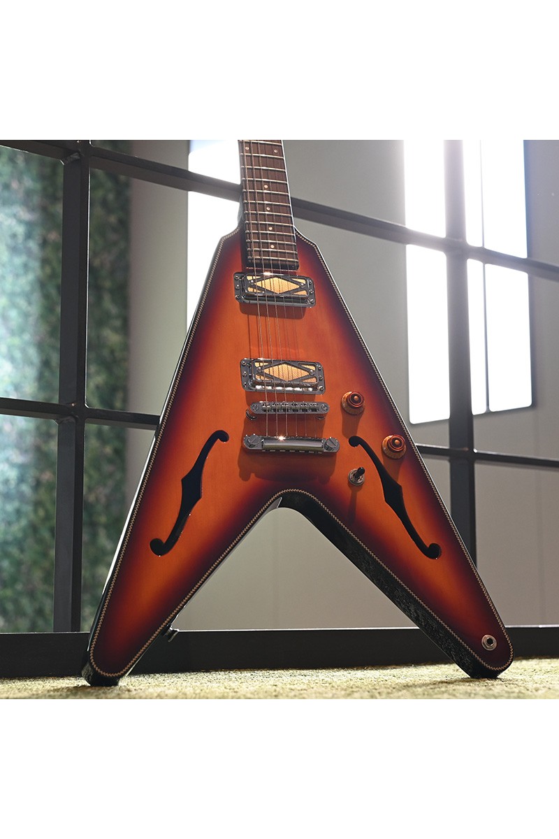 Chitarra elettrica BACCHUS BFV-JV SB